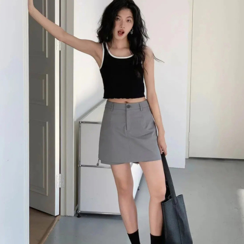 Official photo A word workwear half skirt hot girl short skirt women's summer new design sense small crowd skirt American pants skirt 