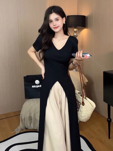 Pear-shaped figure black v-neck dress for women summer 2024 new style French style stunning and super nice long dress