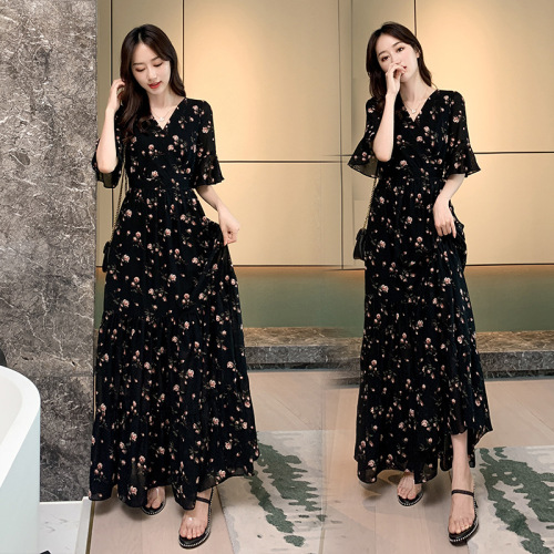 2024 Summer New Black Sisters Women's Mother's French Long Skirt Slim Bell Sleeve Holiday Floral Dress