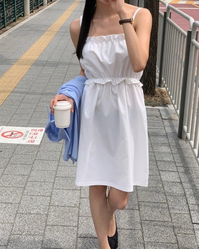 chic Korean style summer fresh and simple pleated sleeveless ruffle mini petite suspender skirt dress