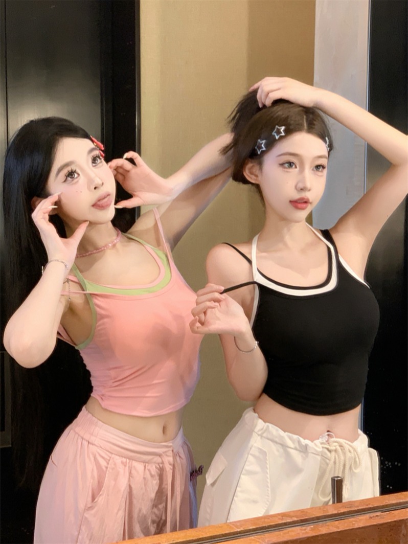 Actual shot~Color-blocking halterneck sling 2024 summer new style sweet and spicy vest short style including chest pad