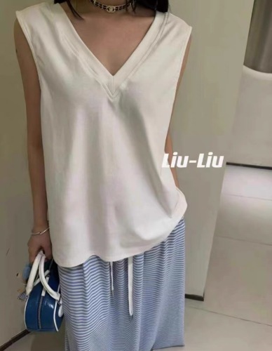 2024 Spring and Autumn Women's New Solid Color Casual Versatile Sleeveless Slim Slim V-Neck Vest Top