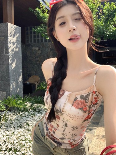 Real shot ~ Funnj square breasts royal little wild horse floral dress female retro navel exposed camisole