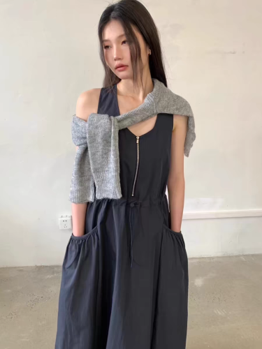 Lightweight workwear zipper vest dress