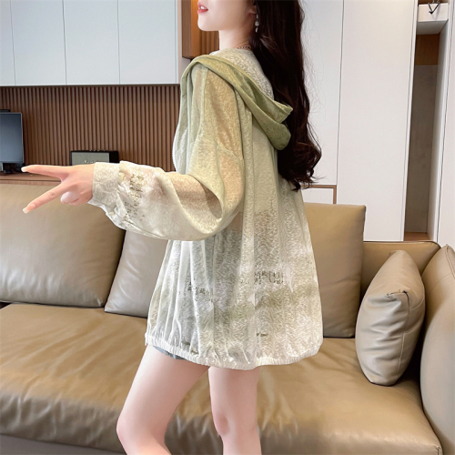 First real shot of 100 polyester ice silk sun protection clothing summer nano silk loose breathable thin cardigan hooded jacket for women