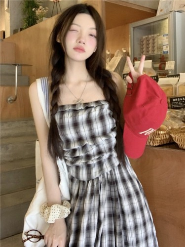 Real shot!  Plaid French Dress Summer Women's 2024 New Sleeveless Tubeless Long Dress