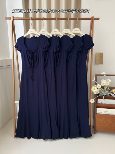 王少女的店藏蓝色绑带短袖连衣裙2024夏季法式气质方领包臀长裙子