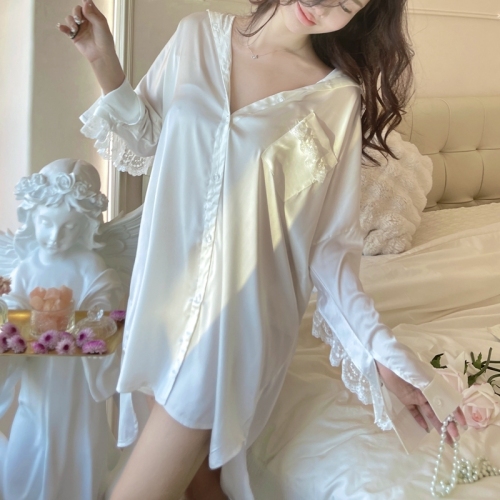 Boyfriend style sexy pajamas, women's long-sleeved shirts, nightgowns, lace charming short skirts, white high-end home clothes