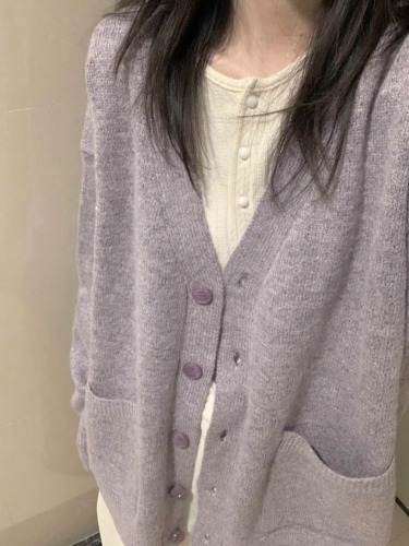 Languid Korean-style gentle purple sweater jacket for women, winter thickened high-end knit cardigan for petite figures