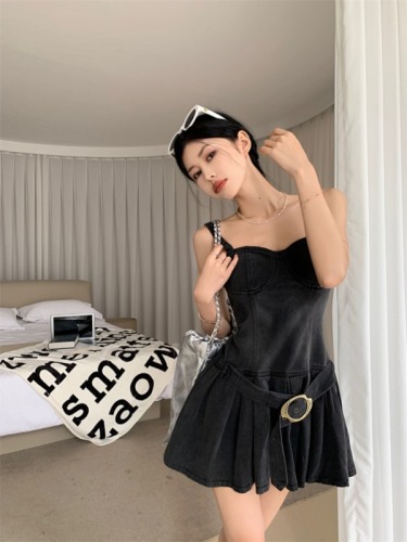 Real shot!  Pure desire retro denim suspender dress for women summer niche sweet and spicy style slim A-line skirt tube top skirt