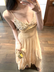 Real shot of Deluna's daughter's waist-cinching mid-length dress for seaside vacation, women's backless A-line suspender dress