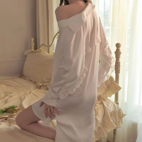 Net picture of sexy pajamas, good quality shirt, nightgown, boyfriend style skirt, lace, white high-end home clothes