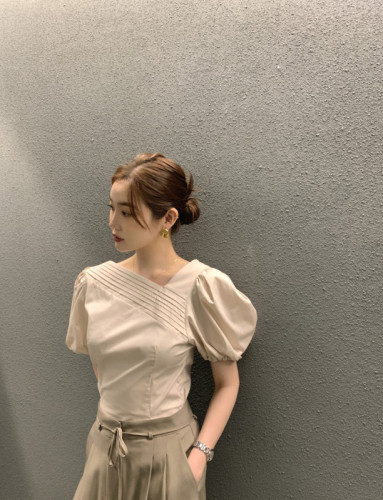 Korean chic summer pleated puff sleeve shirt