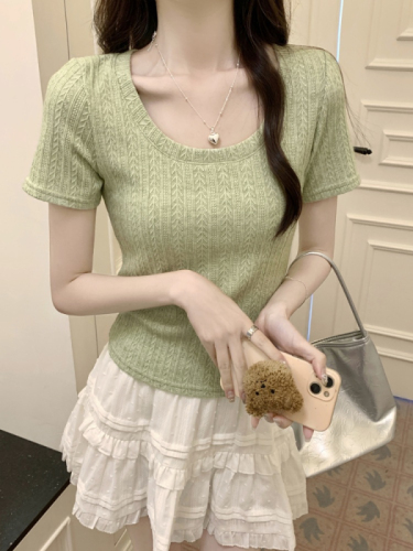 Chic knitted short-sleeved T-shirt for women 2024 new style pure desire square neck right shoulder short top