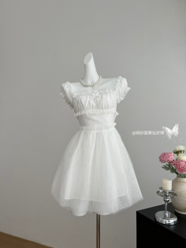一颗甜桃yikett梦中天鹅白色短款连衣裙夏季新款女甜美仙女裙