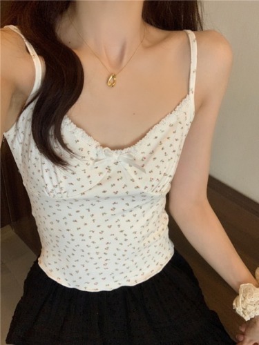 Real shot Summer new slim fit sweet and contrasting color V-neck lace bow suspender top for women