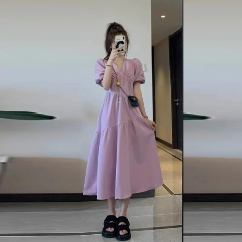 2024夏季新款温柔风收腰显瘦泡泡袖茶歇法式高级感紫色连衣裙