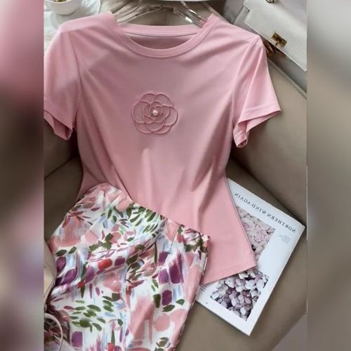 欧货时尚时髦洋气减龄高级感休闲小香风粉色短袖T恤半身裙套装夏