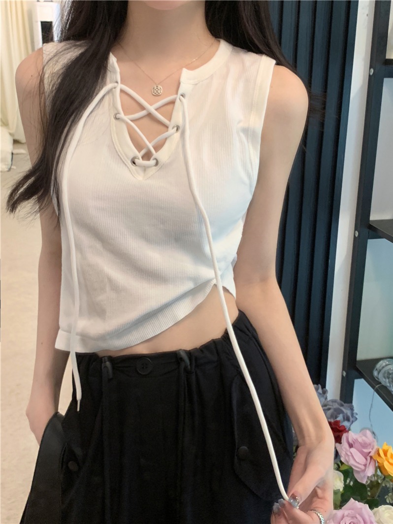 Real shot Summer new design strappy short vest with chest pad slimming top for women