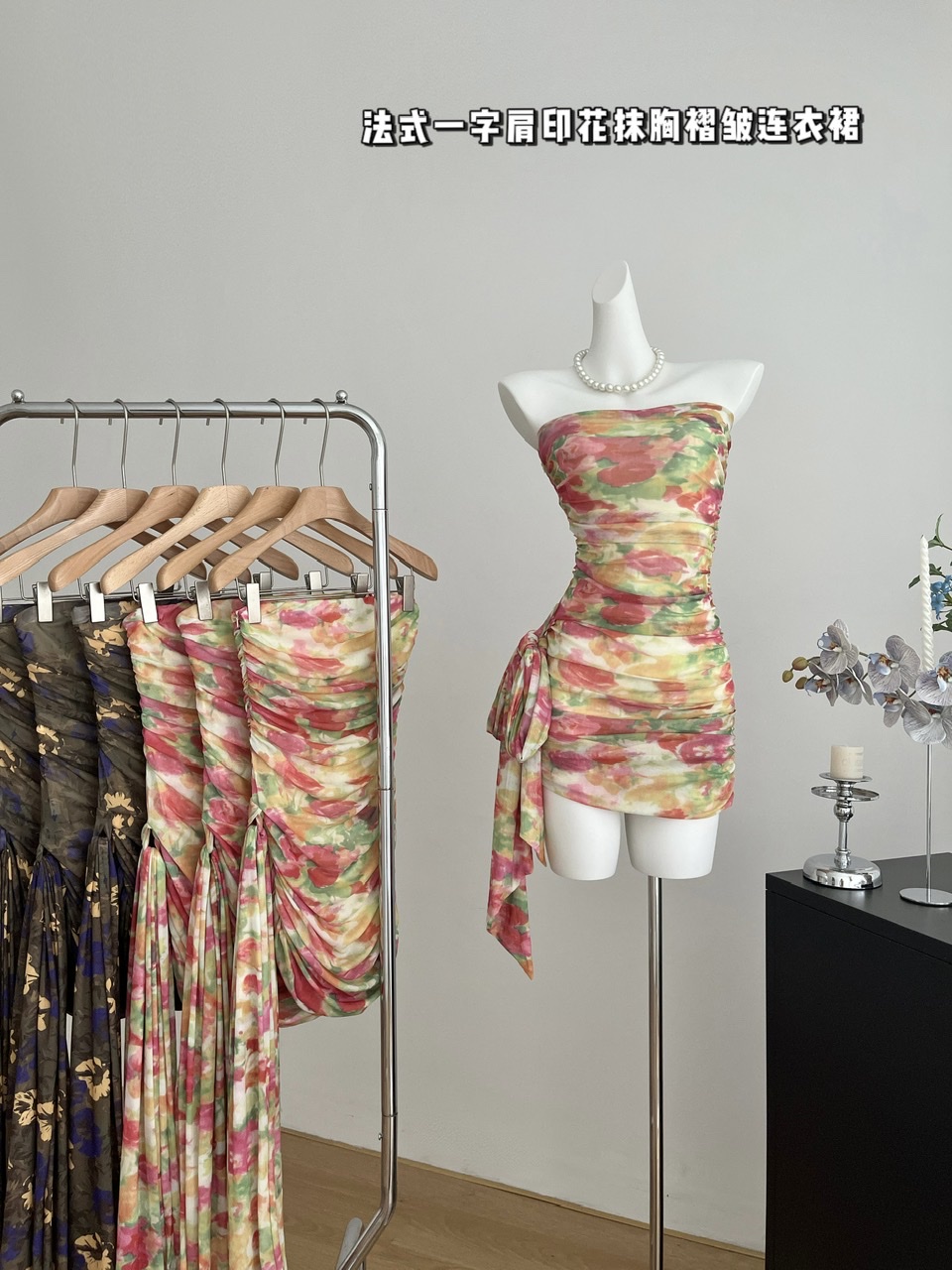 DoggyQin Rose private wear/French one-shoulder printed tube top dress women's summer pleated waist skirt