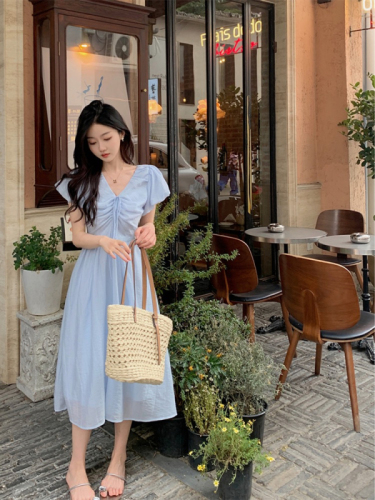 Official Photo French V-neck Puff Sleeve Dress for Small People New Style Waist Slimming Milk Blue Super Fairy A-Line Skirt