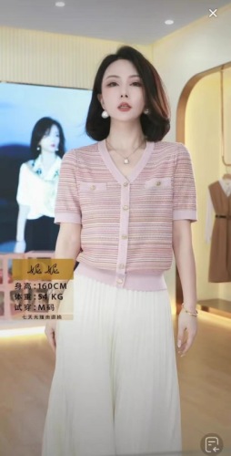 2024夏季新款提花撞色针织衫女气质时尚镂空百搭显瘦薄款短袖上衣