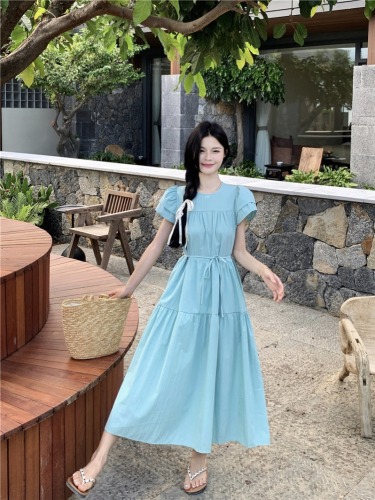 Actual shot of new summer Korean style round neck flying sleeve strap mid-length dress with waist rope
