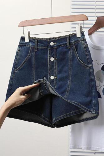 Real shot of summer large size elastic elastic waist loose anti-exposure denim skirt pants fat MM casual shorts skirt