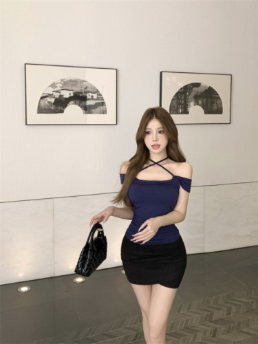 Real shot ~ Hot girl with breast pads, sexy cross straps, folded edges, slimming, short-sleeved T-shirt top for women
