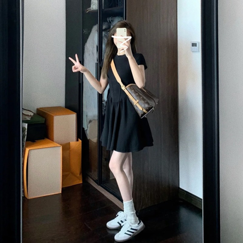 French retro Hepburn style waist slim little black dress pure desire slimming temperament a line short skirt for women summer