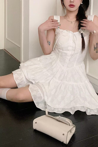 French first love pure lust style white suspender dress fairy waist temperament petite fluffy short skirt summer