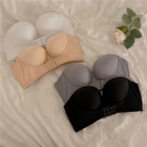 Real shot of small breasts push-up strapless bra without wires push-up to support secondary breasts seamless comfortable bra