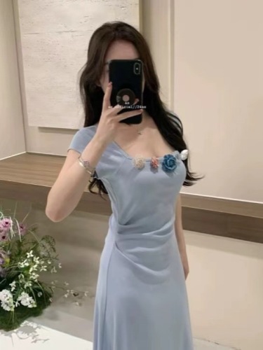 French three-dimensional flower high-end square collar dress for women in summer niche design pleated slim pleated waist skirt