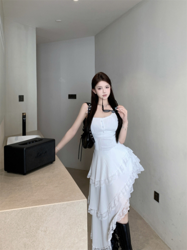 Real shot of white lace suspender dress for women, summer fairy design, irregular slanted waist long skirt