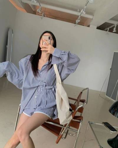 Korea Dongdaemun 24 Summer Lapel Casual Pinstripe Long Sleeve Shirt + Elastic Waist Shorts Fashion Set