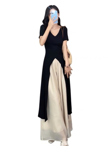 Pear-shaped figure black v-neck dress for women summer 2024 new style French style stunning and super nice long dress