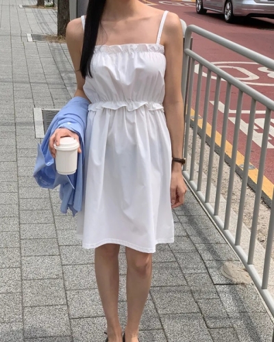 chic Korean style summer fresh and simple pleated sleeveless ruffle mini petite suspender skirt dress