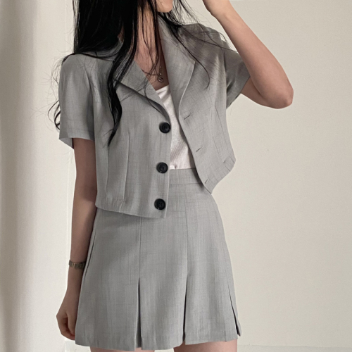Korean ins summer three-button short suit + high-waist pleated skirt short skirt student suit