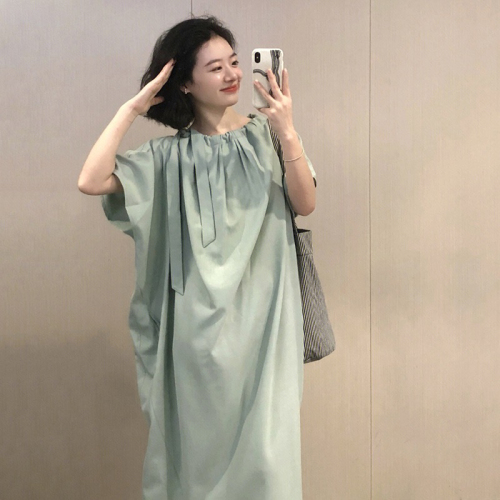 2024 spring and summer new style women's high-end coffee break French loose belly-covering slim casual green dress summer