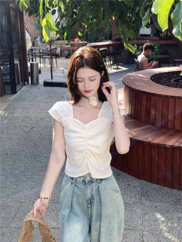 Real shot of new summer chic and beautiful blouse suspenders sleeveless T-shirt women's slim short pleated top