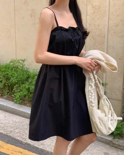 chic Korean style summer fresh and simple pleated sleeveless ruffle mini petite suspender skirt dress