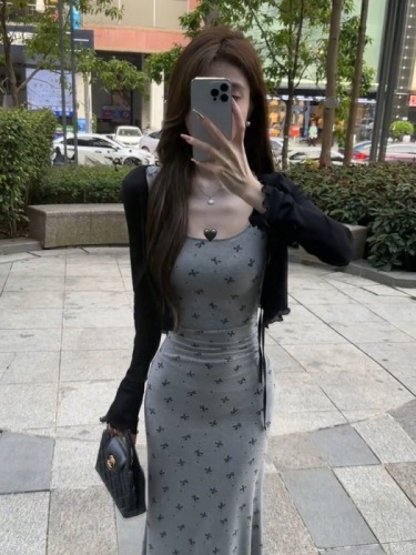 Night Milan 2024 new two-piece summer light luxury style high-waist fashion suspender long skirt slimming outfit