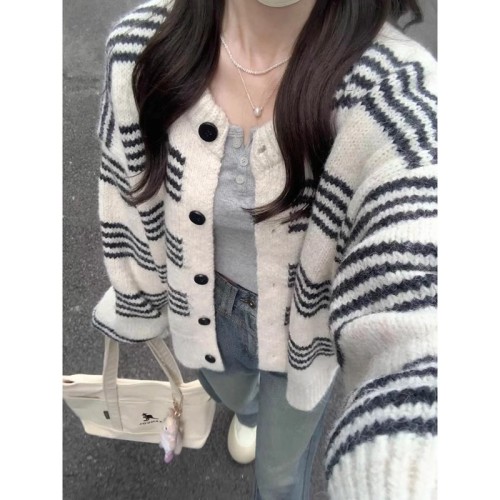 Languid Contrast Striped Crew Neck Cardigan for Women - Autumn/Winter New Arrival Loose Outerwear Soft Knit Cardigan