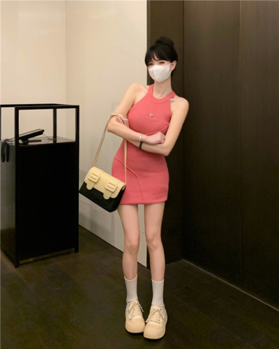 Tmall quality hot girl sexy halterneck suspender skirt female summer new slim dress waist bag hip skirt