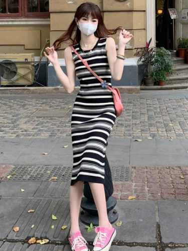 chic striped vest dress women's spring and summer Korean version 2024 new mid-length slim slim bottoming sleeveless dress