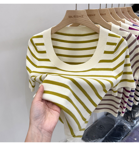 条纹针织衫女短袖夏季2024年新款独特别致设计感小众方领短款上衣