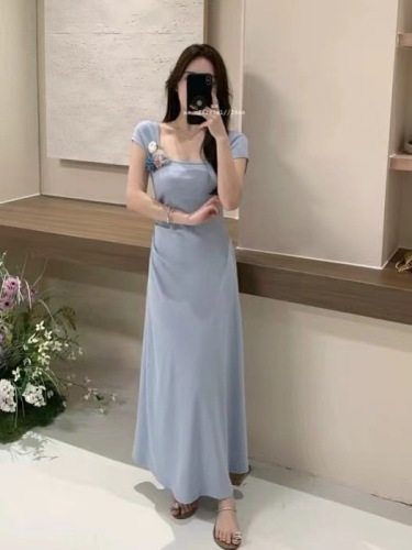 French three-dimensional flower high-end square collar dress for women in summer niche design pleated slim pleated waist skirt