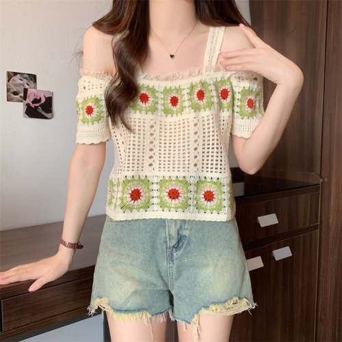 Bohemian resort style hollow lace off-shoulder sweater for women with summer design and sweet short suspender top