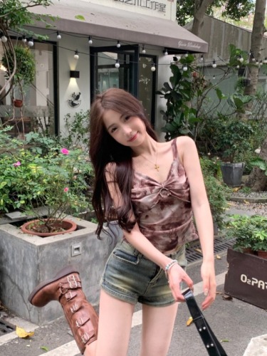 Real shot~ Sweet and cool hot girl style smudged small suspender three-dimensional decoration summer slimming mesh top for women with western style