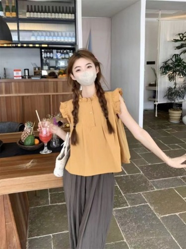 2024 new Korean version of the unique high-end French style French fungus-edged flying sleeves belly-covering top for small people